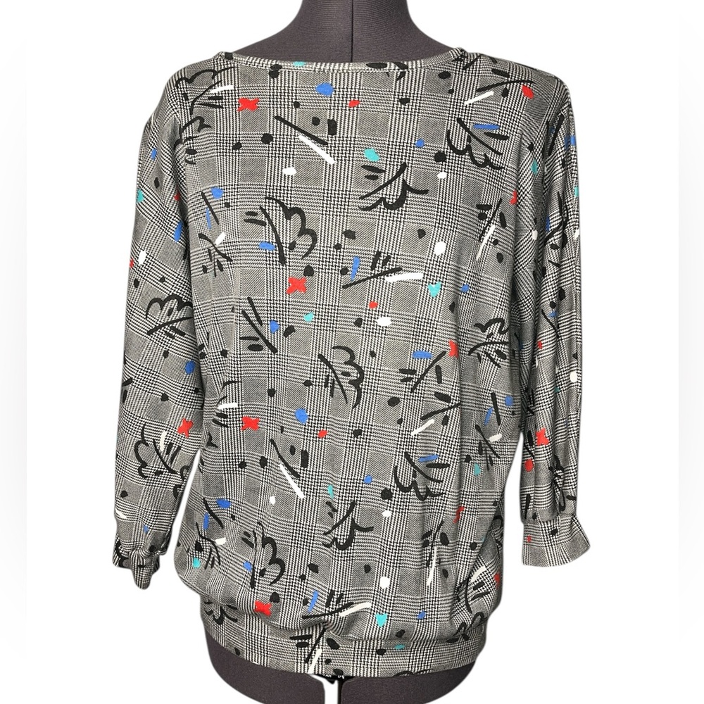 Vintage Gray Patterned Top - image 1